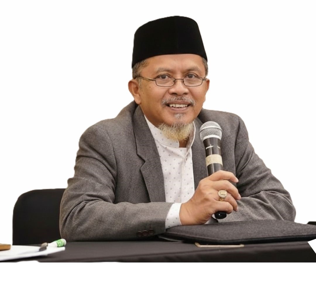 Dr. KH. Ach. Muhyiddin Khotib, MHI